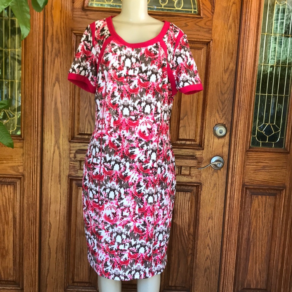 PARLEY Collection short sleeves Dress.
